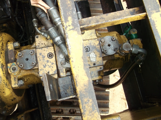 CAT 320  ช่วงล่างเต็ม ทุกอย่างพร้อมค่อยว่ากันอีกทีครับ