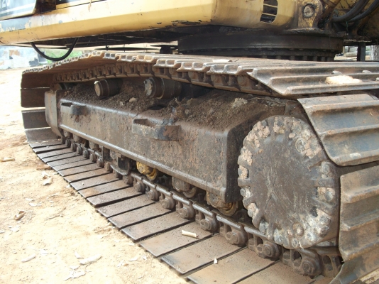 CAT 320 ช่วงล่างเต็ม ทุกอย่างพร้อมค่อยว่ากันอีกทีครับ CAT 320 ช่วงล่างเต็ม ทุกอย่างพร้อมค่อยว่ากันอีกทีครับ