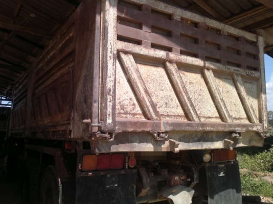 รถฮีโน่ 10 ล้อดั๊ม  FM3M  240 แรงม้า ( ขายแม่ลูก )