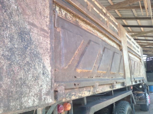 รถฮีโน่ 10 ล้อดั๊ม  FM3M  240 แรงม้า ( ขายแม่ลูก )