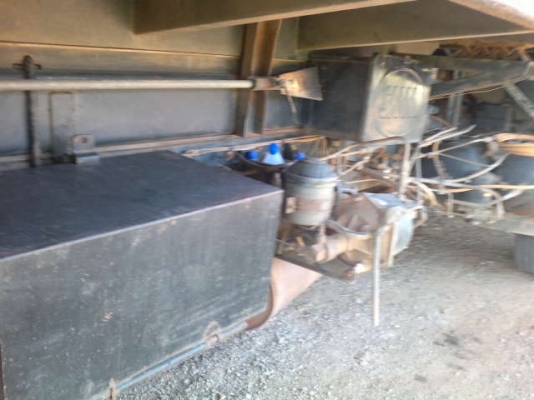 รถฮีโน่ 10 ล้อดั๊ม  FM3M  240 แรงม้า ( ขายแม่ลูก )