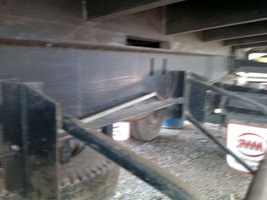 รถฮีโน่ 10 ล้อดั๊ม  FM3M  240 แรงม้า ( ขายแม่ลูก )