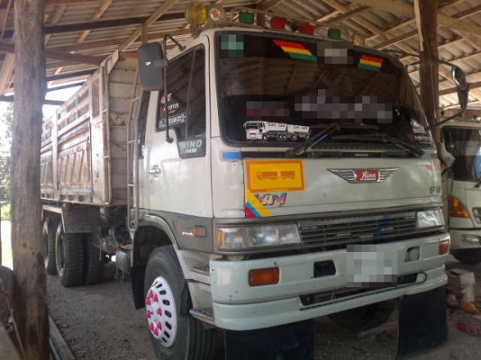 รถฮีโน่ 10 ล้อดั๊ม  FM3M  240 แรงม้า ( ขายแม่ลูก )