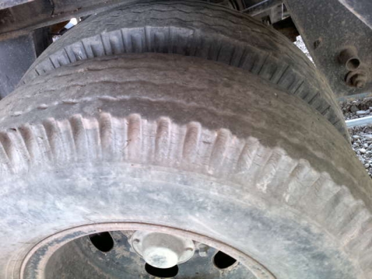 รถฮีโน่ 10 ล้อดั๊ม  FM3M  240 แรงม้า ( ขายแม่ลูก )