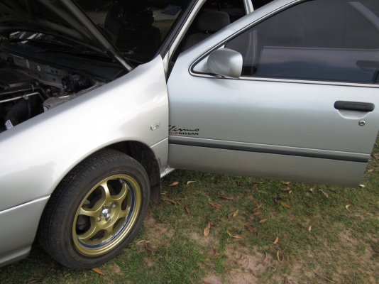 ขายครับ  NISSAN  SANNY  1500 cc  หัวฉีด  ปี 1995/2538  โทร  0894163659