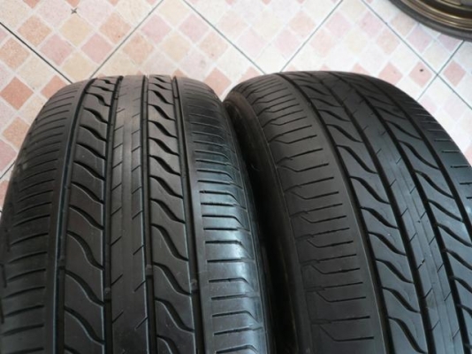ขายยาง MICHELIN LC....205-60-16....ปี10+11 (1ชุด) ขายยาง MICHELIN LC....205-60-16....ปี10+11 (1ชุด)