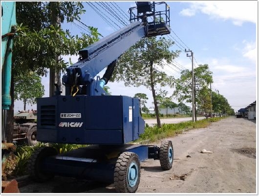 SP150 # 424177 รถกระเช้า Aichi 15M. รอนำเข้า by กุ้ง:TOS:081-3062283