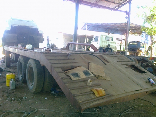 HINO KT 925 - 168 HP EH700 รถหางปลาสิบล้อเพลาเดียว ใช้ลาก PC 200 ได้เลยครับ เครื่องแห้งแรงดี หัวเก๋งบางไม่ผุ พวงมาลัยเพาเวอร์ ช่วงล่างคัชซีสวยไม่มีแตกไม่มีบวม ยางสภาพดี 70\% พร้อมใช้งาน เอกสารเล่มทะเบียนครบพร้อมโอนครับ HINO KT 925 - 168 HP EH700 รถหางปลาสิบล้อเพลาเดียว ใช้ลาก PC 200 ได้เลยครับ เครื่องแห้งแรงดี หัวเก๋งบางไม่ผุ พวงมาลัยเพาเวอร์ ช่วงล่างคัชซีสวยไม่มีแตกไม่มีบวม ยางสภาพดี 70\% พร้อมใช้งาน เอกสารเล่มทะเบียนครบพร้อมโอนครับ