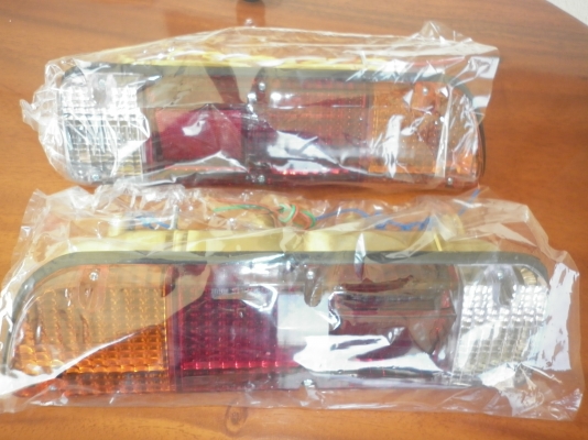 ขายไฟท้าย ดัทสัน 620