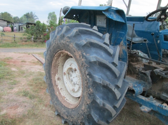 FORD 77 เครือง T5 อุปกรณ์ผาน3ชุด พร้อมใช้งาน เอกสารเล่มทะเบียน FORD 77 เครือง T5 อุปกรณ์ผาน3ชุด พร้อมใช้งาน เอกสารเล่มทะเบียน