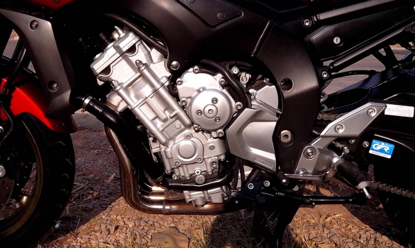 ขาย Yamaha FAZER1000ปี2009 อินวอย เครื่องดีมากๆๆ ราคาถูกมากๆ รูปเยอะมากๆ