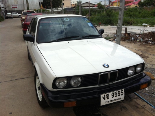 ขาย BMW E30   2 ประตู ปี 2527 เบาะหนัง ทั้งคัน ทะเบียน สวยครับ 9555