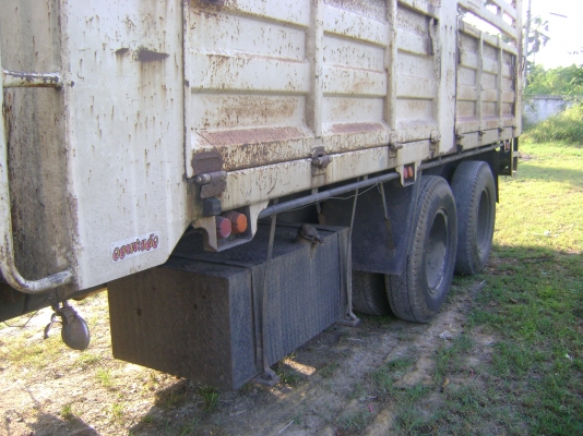 ขายรถ 10 ล้อ FL 176 เครื่อง HO7D 195 แรง ช่วงล่าง ZM กะบะ เหล็ก คอกสูง หัวมีพุบ้าง เครื่องดี2เพลาคัชชีดี