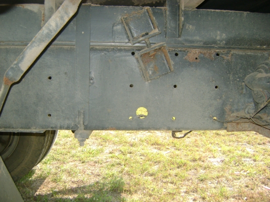 ขายรถ 10 ล้อ FL 176 เครื่อง HO7D 195 แรง ช่วงล่าง ZM กะบะ เหล็ก คอกสูง หัวมีพุบ้าง เครื่องดี2เพลาคัชชีดี