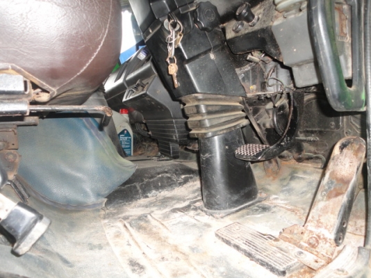 ISUZU  FRR  6 ล้อดั้ม  หัวเดิม  เครื่องเดิม  คัซซีสวยตลอดแนวค่ะ