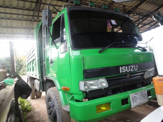 ISUZU  FRR  6 ล้อดั้ม  หัวเดิม  เครื่องเดิม  คัซซีสวยตลอดแนวค่ะ