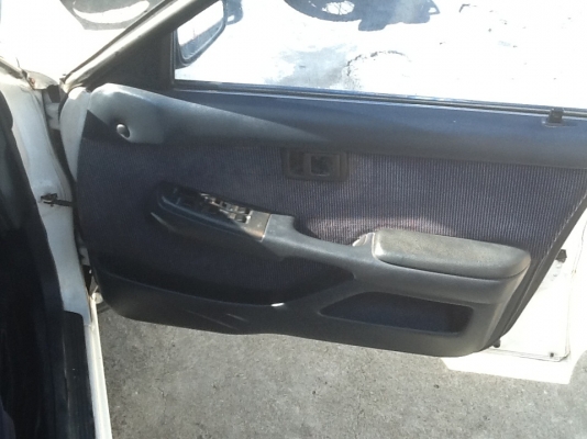 ขาย ถูกๆครับ โตโยต้า โคโรน่า สภาพสวย พร้อมใช้ หาไม่ได้อีกแล้ว