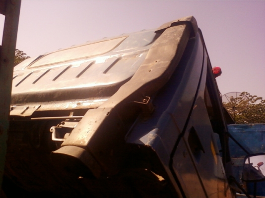 ต้องการขายด่วน   ISUZU  NPR JAANPR-59L   พวงมาลัยเพาเวอร์ หลัง F  แชซซีสวยมากไม่มีที่ติ  เครื่องแน่นเงียบ วิ่งดีมาก บรรทุกได้สบายเสริมแหนบรับรองการบรรทุก ยางใหม่ ล้อหน้า ประหยัดน้ำมัน ระบบเบรคสั่งได้รับประกัน ดงสวน คำม่วง