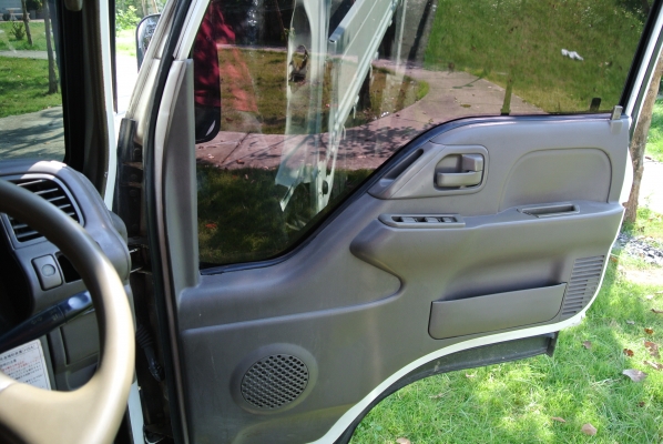 ขาย ISUZU ELF NKR หัวการ์ตูน