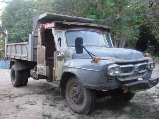 ขายหกล้อดั้มหัวยาว อีซูซุ เครื่อง 6BF1