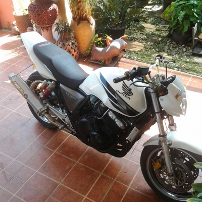 ขาย cb 400 อินวอยสภาพดีมาก ขาย cb 400 อินวอยสภาพดีมาก