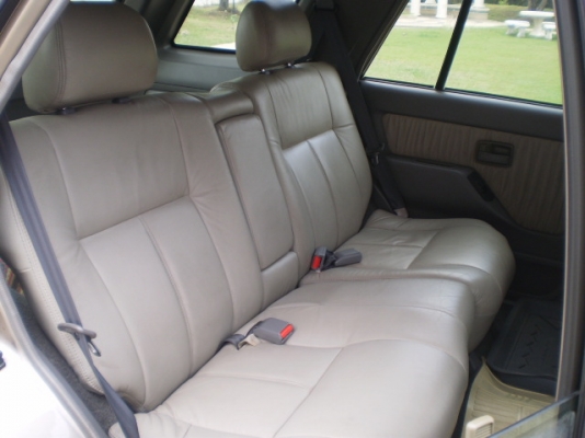 ขาย Isuzu Vega3.0 Limited Auto