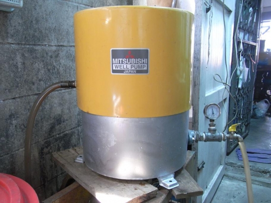 ขายปั้มน้ำ Mitsubishi 200 W ถังสแตนเลสอย่างดี สภาพสวยพร้อมใช้งาน รับประกันคุณภาพ