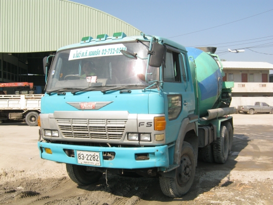 รถโม่ปูน ยี่ห้อ HINO รุ่น ZM303 รถโม่ปูน ยี่ห้อ HINO รุ่น ZM303