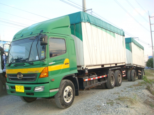 รถปี-2551**HINO-MEGA-FM-1-J-260-HPพร้อมกระบะ-ก้าง-พื้น-ตู้ผ้าใบ