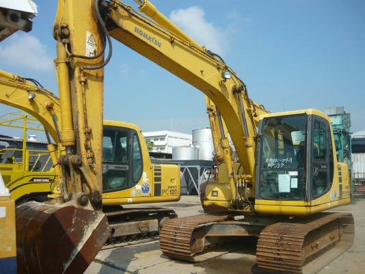 รถขุด Komatsu PC120 - 6 รถนอกนำเข้าจากญี่ปุ่น ช.ม.การทำงานน้อย รับประกันเครื่องและปั๊ม จัดไฟแนนท์ได้