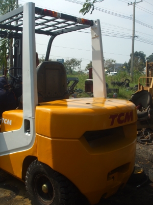 ขายรถยกโฟล์คลิฟท์ TCM รุ่นT6