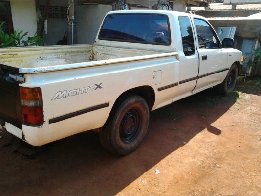 ขายกระบะแค็ป ไมตี้เอ็กซ์ 2.5 ปี36/93 เครื่อง2L แห้งๆไม่เยิ้ม ช่วงล่างแน่น คัสซีสวย ภายในดี ไม่เวอร์ แอร์พร้อม ระบบไฟใช้ได้หมด หน้า-หลังเดิมๆ พื้นกระบะมีผุบางจุด สีดี เก็บมาบางชิ้น  ยางดี4เส้น ***ขายแล้วครับขอบคุณ Truck2hand