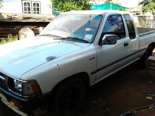 ขายกระบะแค็ป ไมตี้เอ็กซ์ 2.5 ปี36/93 เครื่อง2L แห้งๆไม่เยิ้ม ช่วงล่างแน่น คัสซีสวย ภายในดี ไม่เวอร์ แอร์พร้อม ระบบไฟใช้ได้หมด หน้า-หลังเดิมๆ พื้นกระบะมีผุบางจุด สีดี เก็บมาบางชิ้น  ยางดี4เส้น ***ขายแล้วครับขอบคุณ Truck2hand