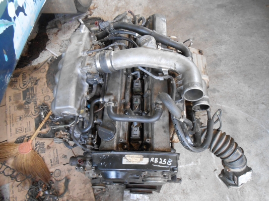 ต้องการขายเครื่องพร้อมเกียร์ RB 25 B Turbo ครับ ลูกหลวมเลยเปลี่ยนตัวใหม่ครับ