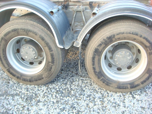 ขายดาวน์-10ล้อหัวลาก**SI-NOTRUK-ก้าซCNG-8ถัง