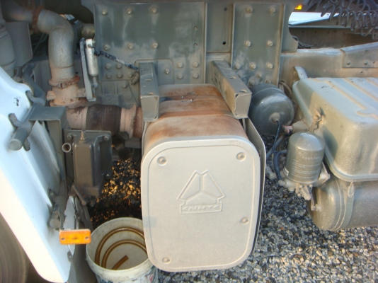 ขายดาวน์-10ล้อหัวลาก**SI-NOTRUK-ก้าซCNG-8ถัง