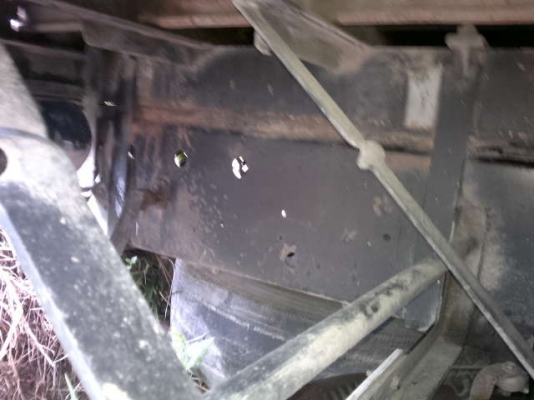 รถมิตซู 10 ล้อ FM517 รั่ว 195 แรงม้า   สนใจติดต่อ 081 - 6079515