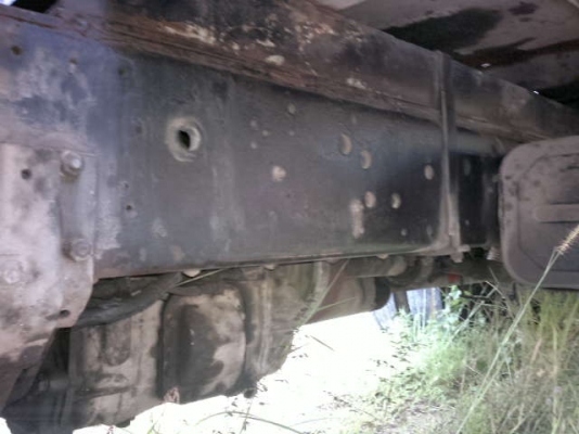 รถมิตซู 10 ล้อ FM517 รั่ว 195 แรงม้า   สนใจติดต่อ 081 - 6079515