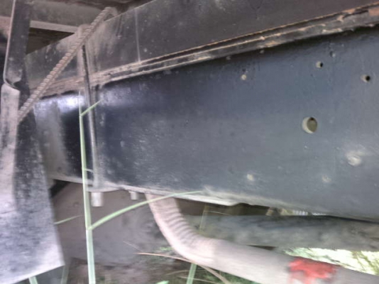 รถมิตซู 10 ล้อ FM517 รั่ว 195 แรงม้า   สนใจติดต่อ 081 - 6079515