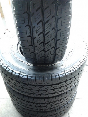 ขายยาง Nitto 31*10.5*15 สวยๆ 1 ชุด และ BF All ราคาถูกๆ