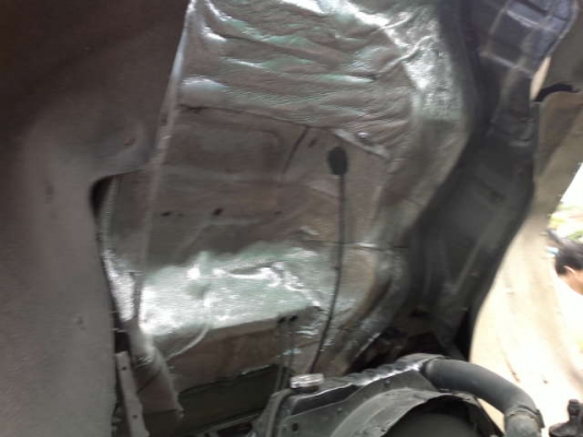 รถอิิซูซุ 10 ล้อ รั่ว 185 แรงม้า  สนใจติดต่อ 081 - 6079515