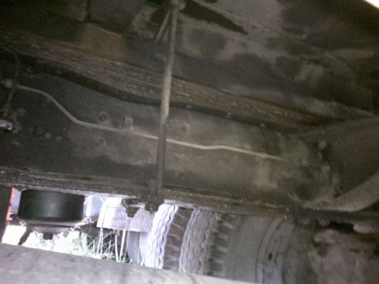 รถอิิซูซุ 10 ล้อ รั่ว 185 แรงม้า  สนใจติดต่อ 081 - 6079515