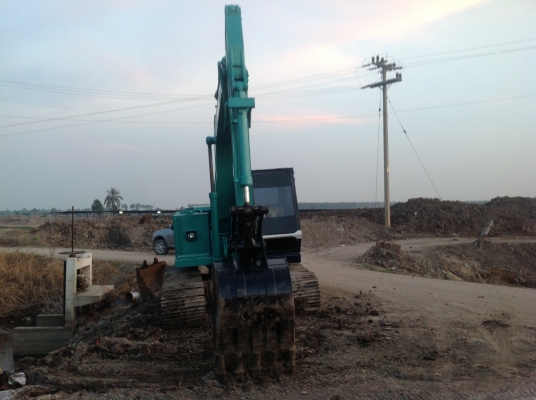 komatsu pc 100 รุ่น2 สภาพพร้อมใช้งาน komatsu pc 100 รุ่น2 สภาพพร้อมใช้งาน