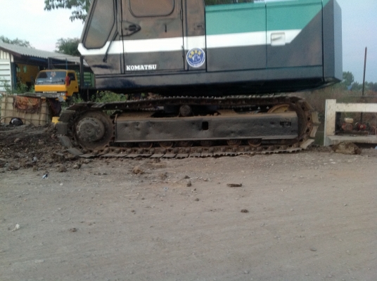 komatsu pc 100 รุ่น2 สภาพพร้อมใช้งาน komatsu pc 100 รุ่น2 สภาพพร้อมใช้งาน