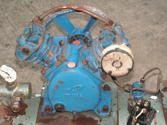 ถังลมพร้อมหัว64ลิตร(พี่อยู่นนทบุรีรับไปดูเเลต่อแล้วครับ)