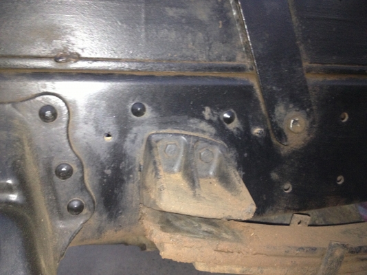 ขายHINO FC3J  เครื่องJO7C สภาพใหม่90\% ใช้งานน้อยทุกข้าวอย่างเดียว เครื่องไม่เคยแกะ แอร์เย็น แต่งเต็ม