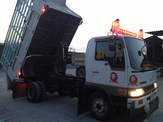 ขายHINO FC3J  เครื่องJO7C สภาพใหม่90\% ใช้งานน้อยทุกข้าวอย่างเดียว เครื่องไม่เคยแกะ แอร์เย็น แต่งเต็ม