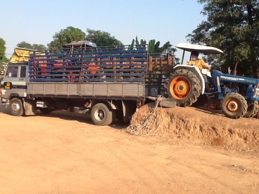 คูโบต้า L3202 DT 4 WD 2 เพลา สภาพดีครับ..พร้อมใช้งาน