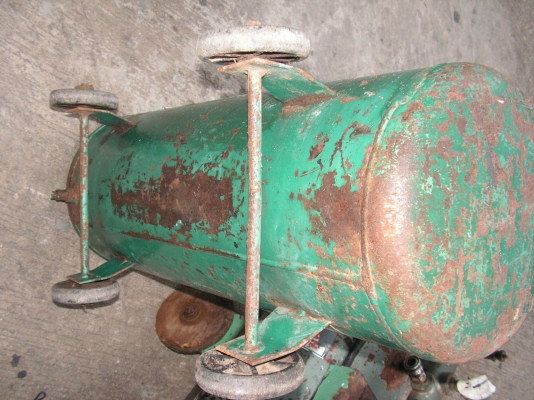 ถังลมพร้อมหัว(พี่ที่อยู่พระประเเดงรับไปดูเเลต่อแล้วครับ) ถังลมพร้อมหัว(พี่ที่อยู่พระประเเดงรับไปดูเเลต่อแล้วครับ)