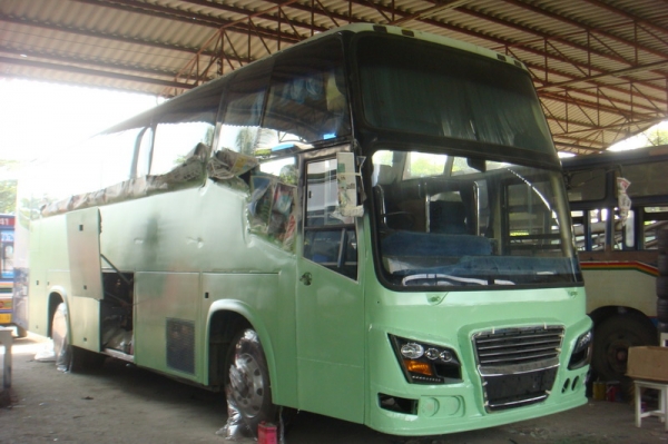 บัส nissan ud รถดีของราชการไม่มีช้ำ